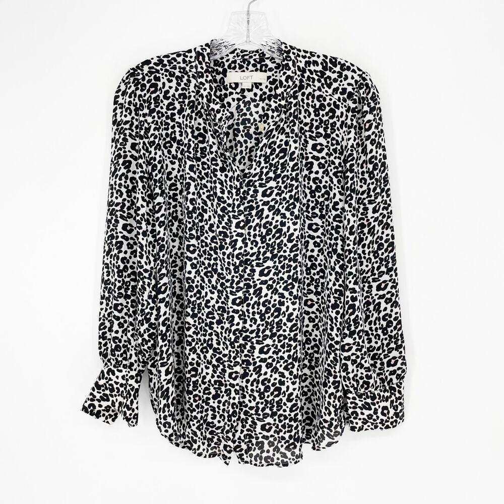 Loft Long Sleeve Button-Up Top Size Large Petite